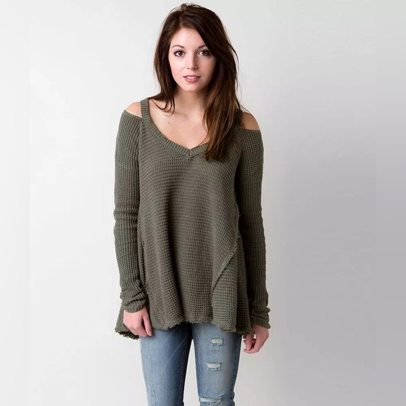 Free People Sweaters - FREE PEOPLE 'Moonshine V' Oversized Cold Shoulder Sweater